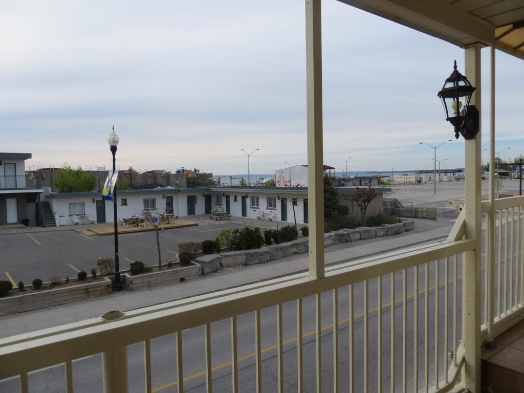 Villa Nova Motel Wasaga Beach Exterior foto